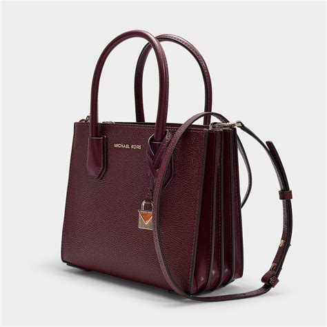 michael kors mercer medium messenger oxblood|MICHAEL KORS MERCER MEDIUM MESSENGER .